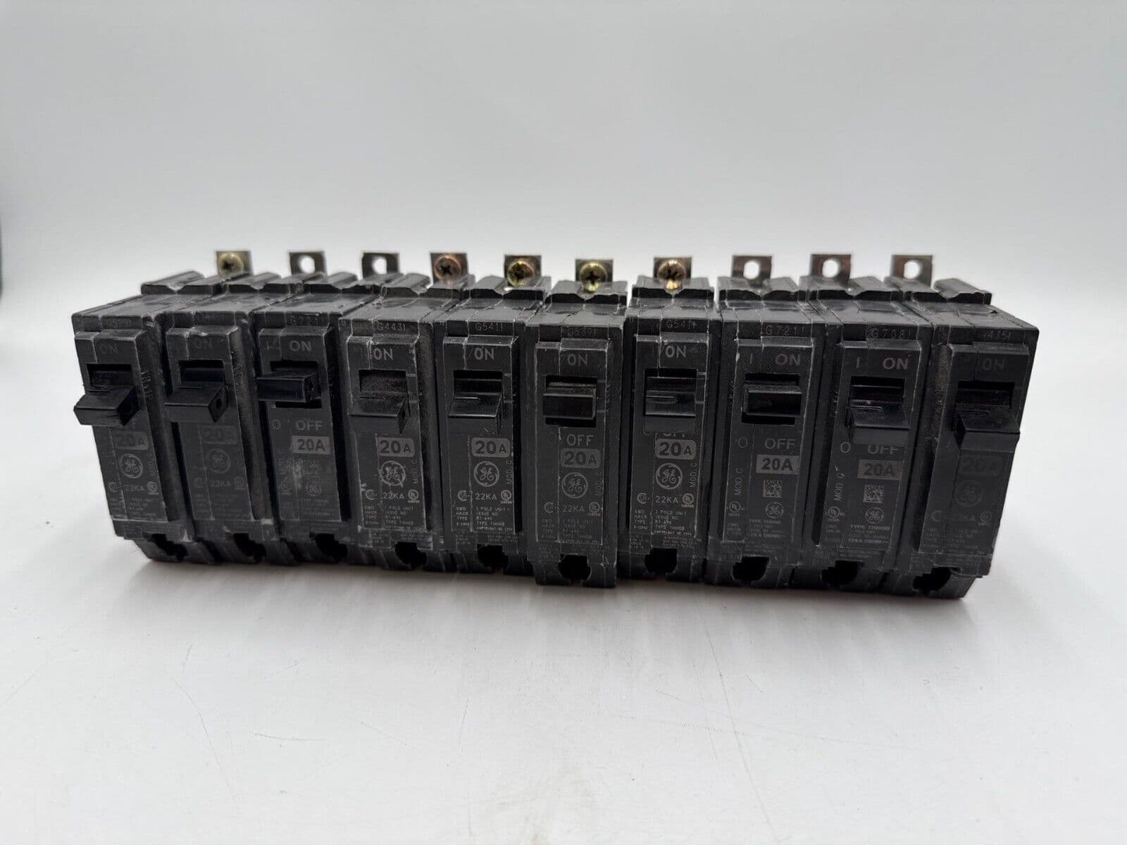 GE THHQB1120 – image 1