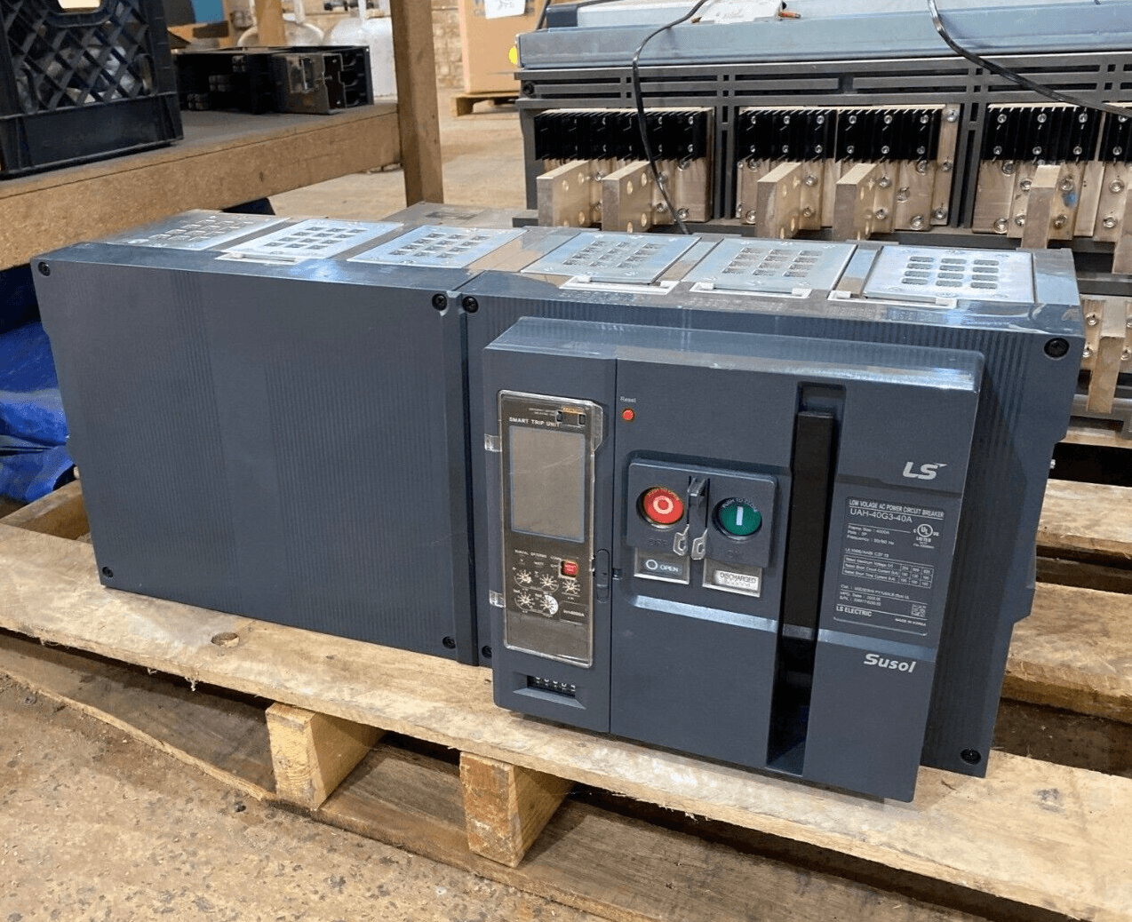 LS Electric UAH-40G3-40A Circuit Breaker 4000A 3P 635V 3PH UAH 4000 Amp