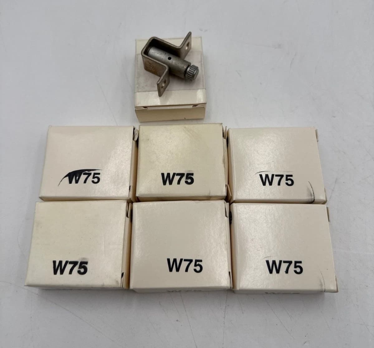 7PC Lot Allen Bradley W75 Thermal Overload Relay Heater Element Unit 62A W-75 – image 1