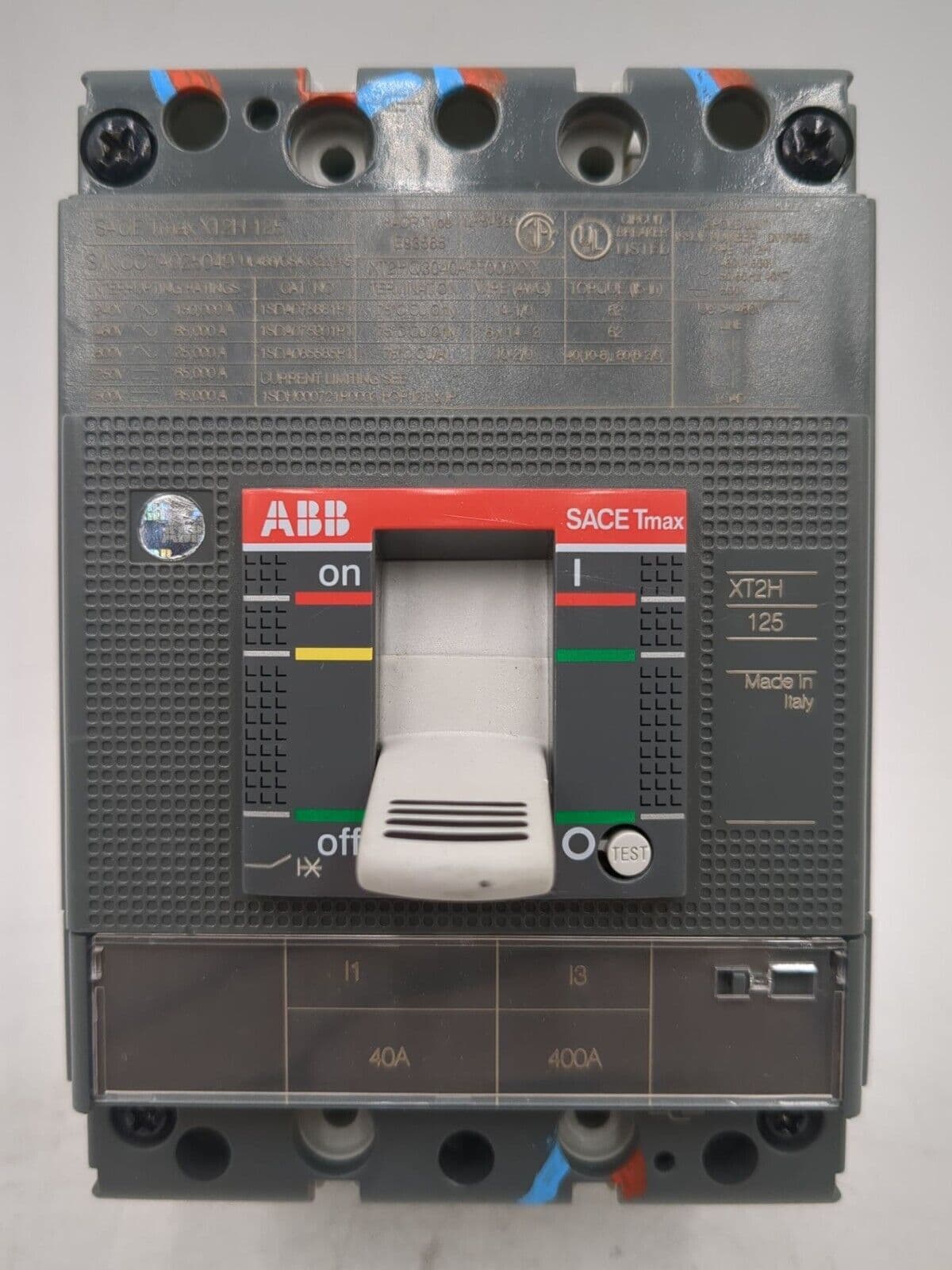 ABB XT2HQ3040AFF000XXX Circuit Breaker 40A 3P 600V SACE Tmax XT2H 125 – image 1