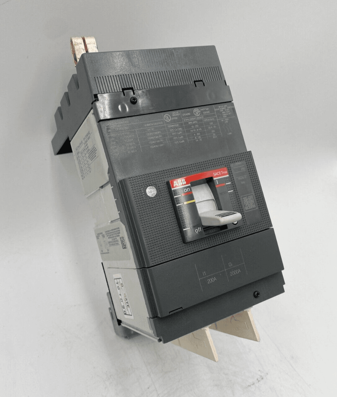 ABB XT4HU3200AYJ000XXX – image 1