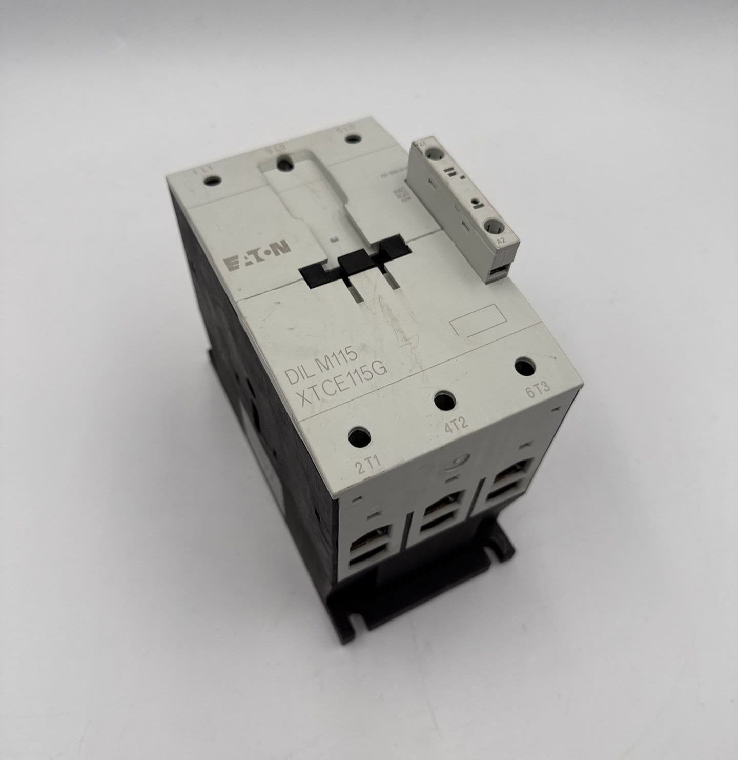Eaton XTCE115GS1A Contactor DIL M115 XTCE115G 115A 3P 600V Coil 100/120V – image 1