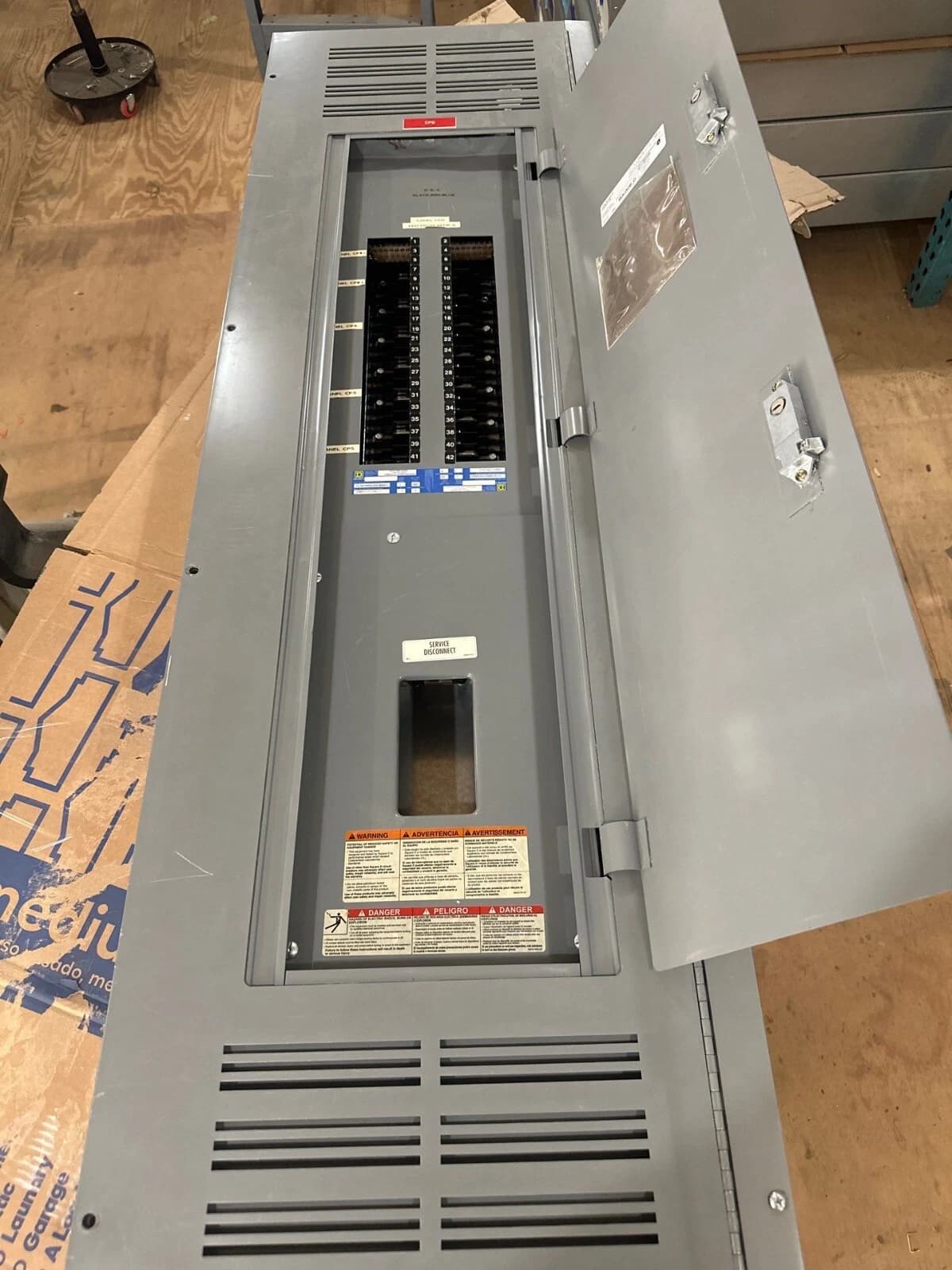 Square D NQOD Panelboard 300A 208Y/120V 3PH 4W 42 Circuit 300 Amp MCB NO MAIN – image 1