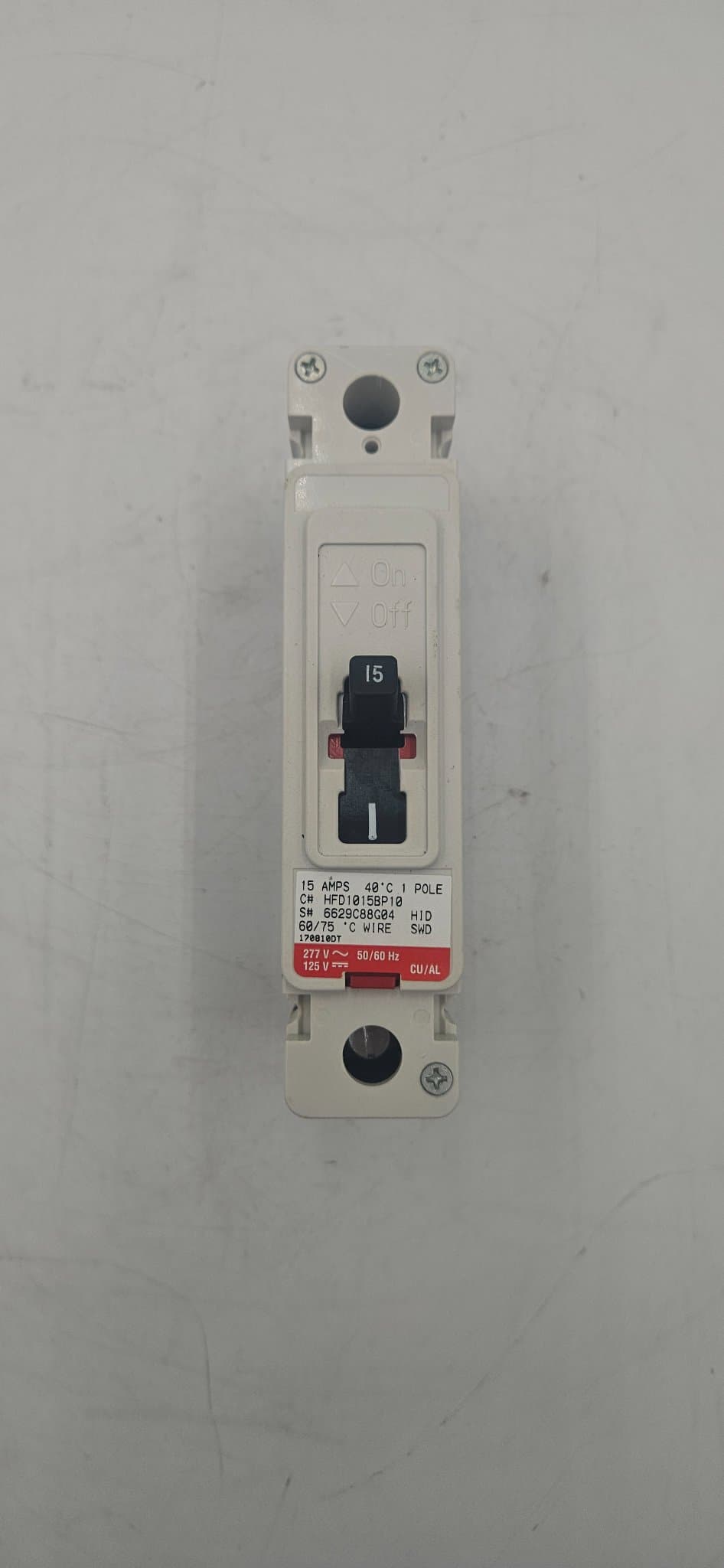 Eaton HFD1015 Circuit Breaker 15A 1P 277V – image 1