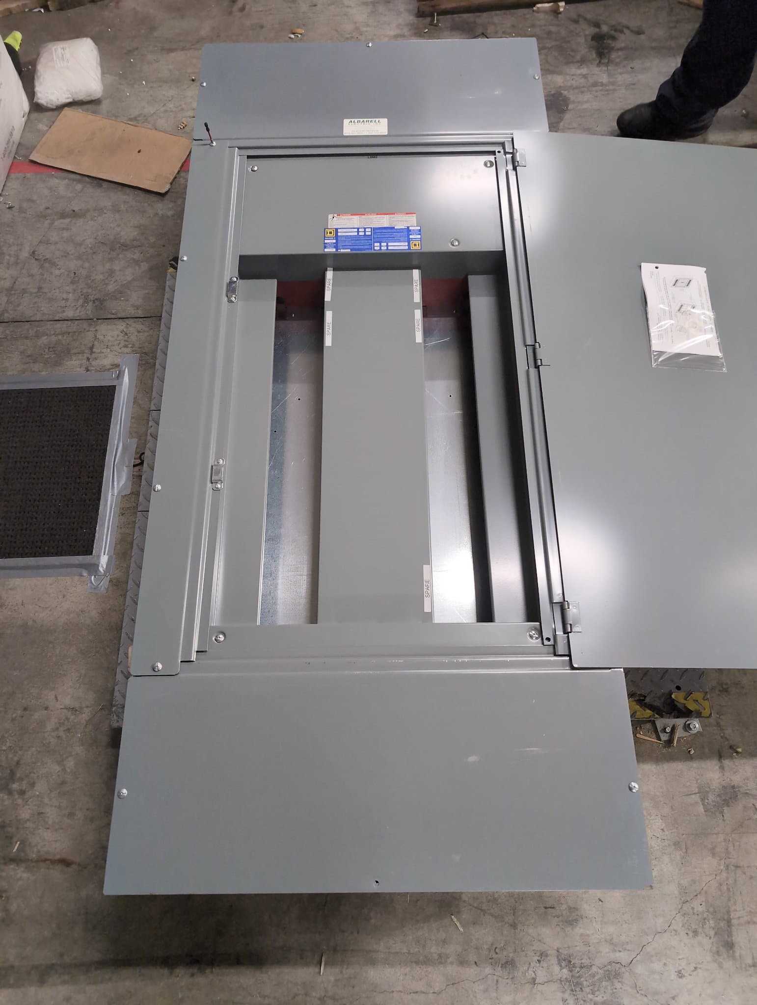 Square D HCM I LINE Panelboard 800A 208Y/120V MLO 60 Spaces
