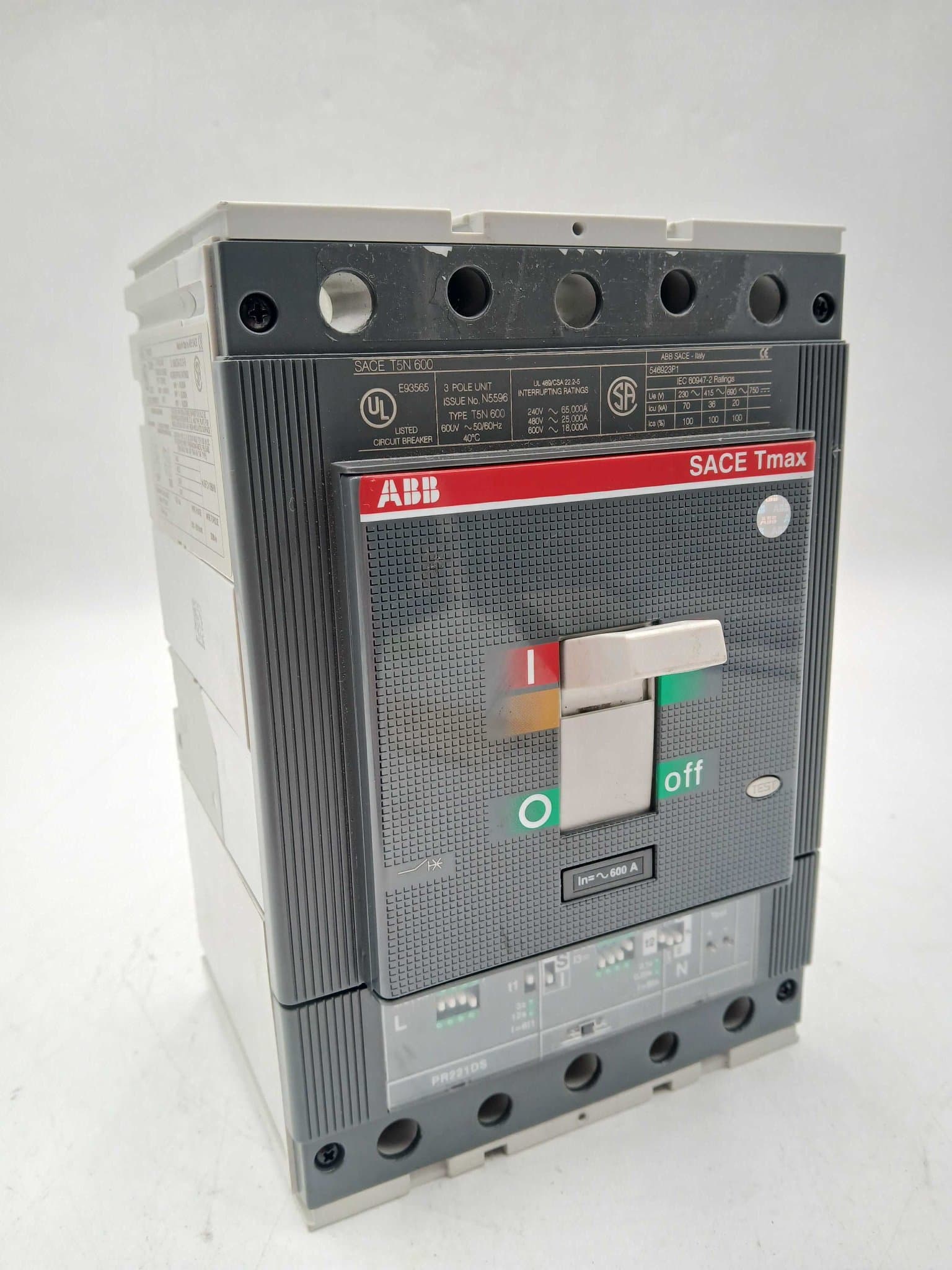 ABB T5N600 Circuit Breaker 600A 600V 3P – image 1