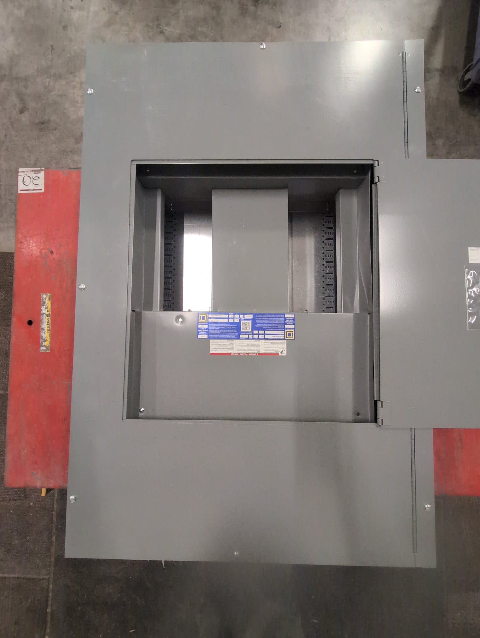 Square D 44439116640010001 i-Line Panelboard 800A 480/277V MLO 26 Cir NEMA 1