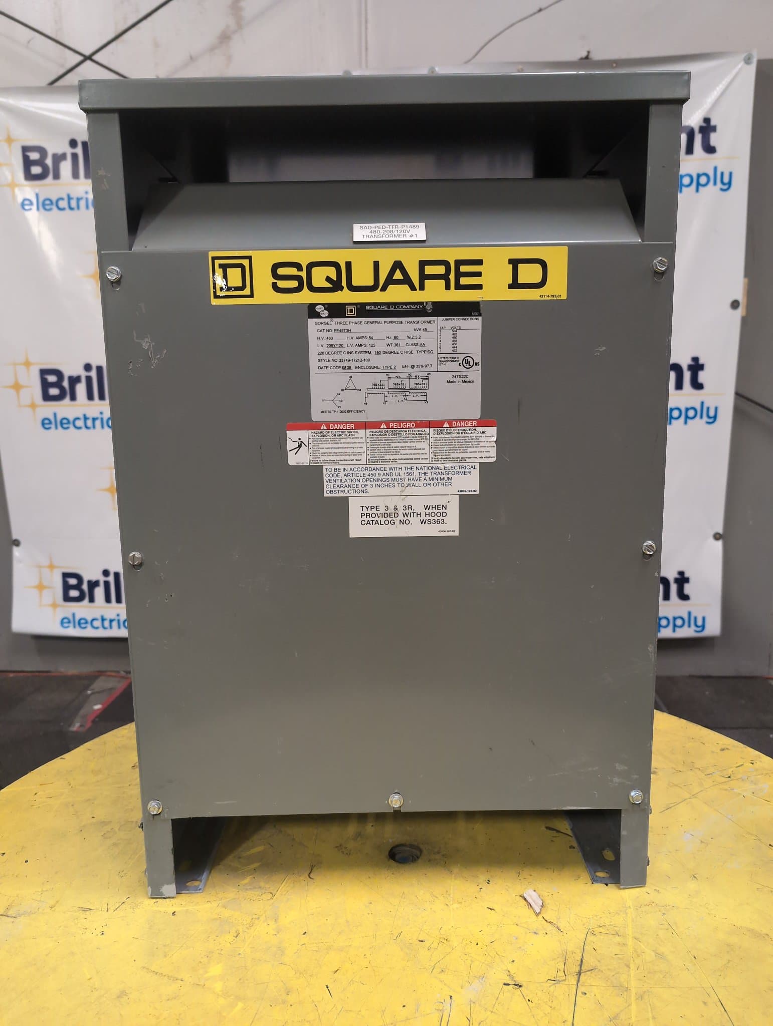 Square D EE45T3H 45kVA 480V/208-120V 3PH NEMA 2 Dry Type Transformer