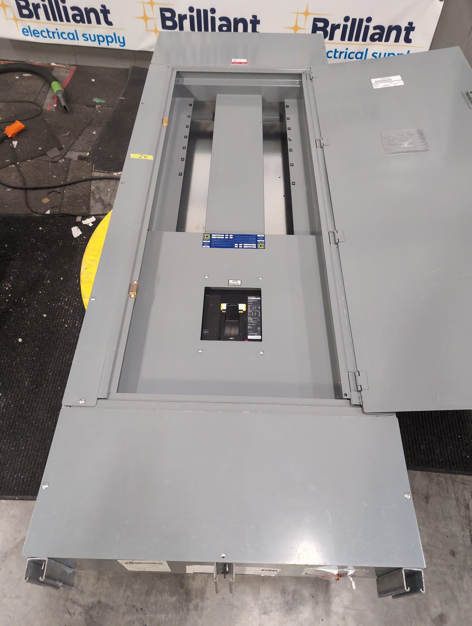 Square D HCM36916MP E1 Panelboard 600A 600-250V 72 Cir NEMA 1